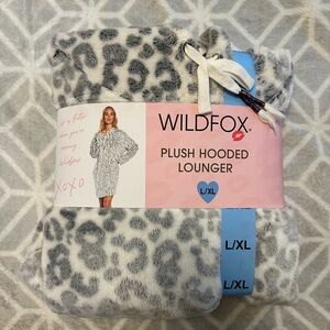 Wildfox Plush Hooded Lounger Size  L/XL